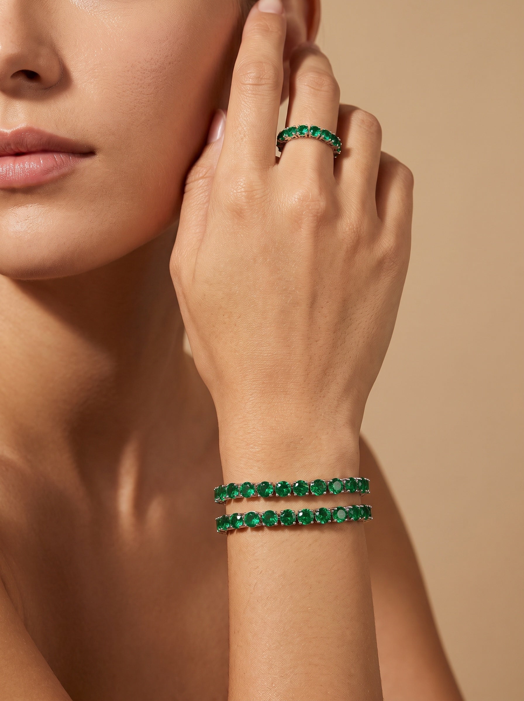 Moissanite Emerald Green Tennis Bracelet for Women, Classic 4-Prong Full-Pavé Bracelet
