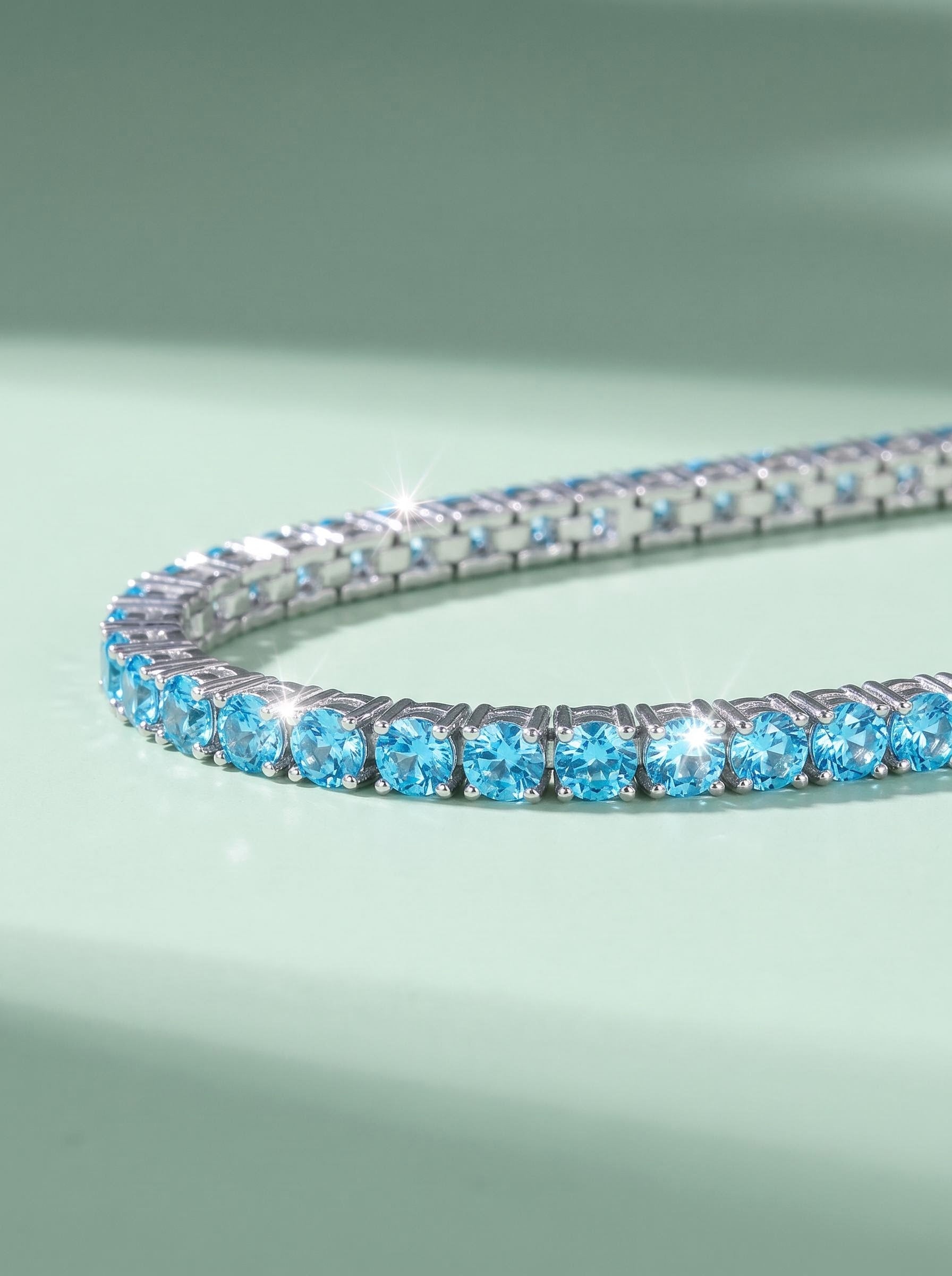 Moissanite Ocean Blue Tennis Bracelet for Women, Classic 4-Prong Full-Pavé Bracelet